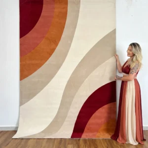 Hand-Tufted Abstract Arc Wool Rug
