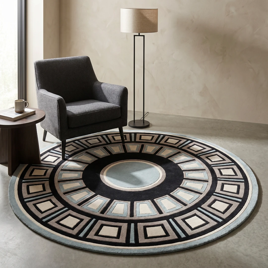Hand-Tufted Rug - Image 9