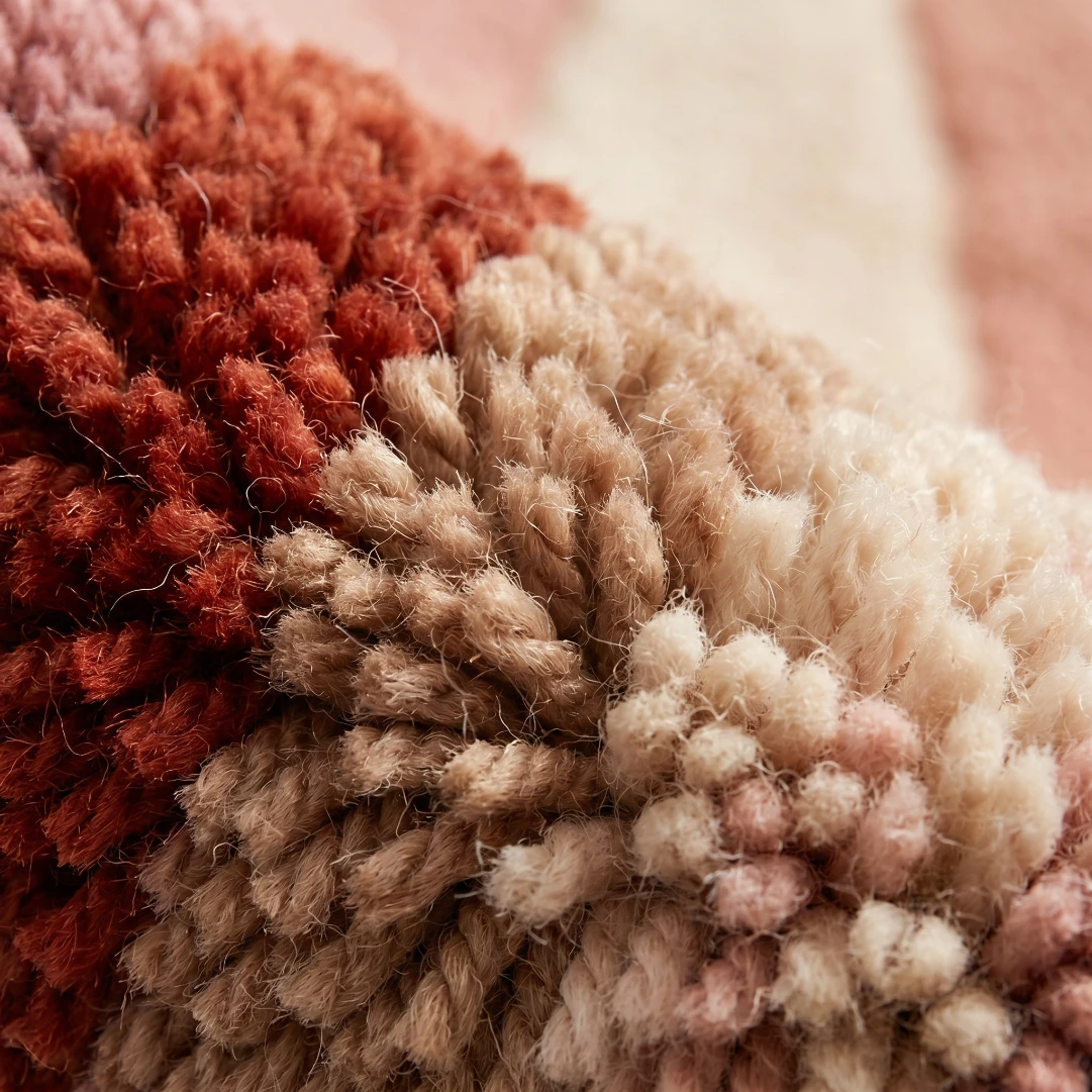 Hand-Tufted Rug - Image 12