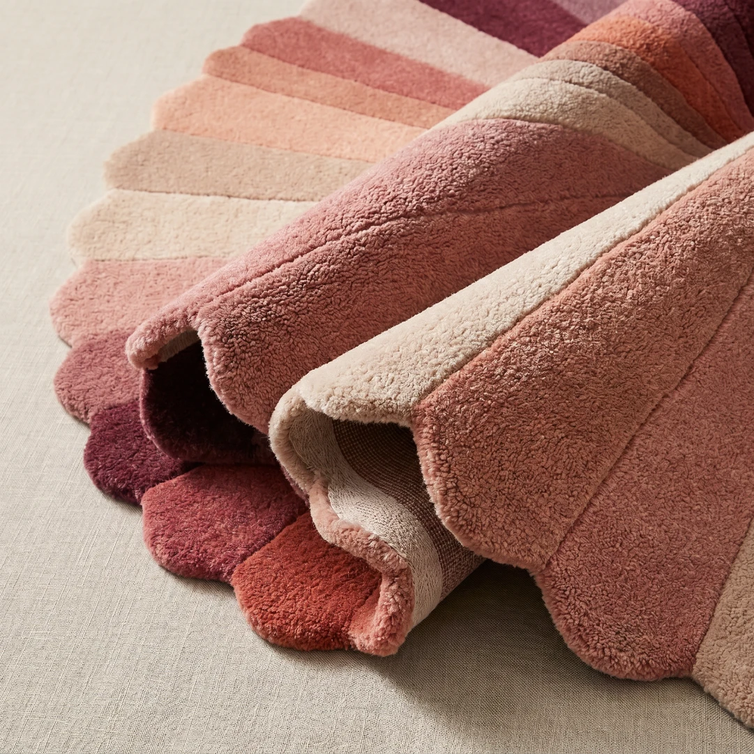Hand-Tufted Rug - Image 11