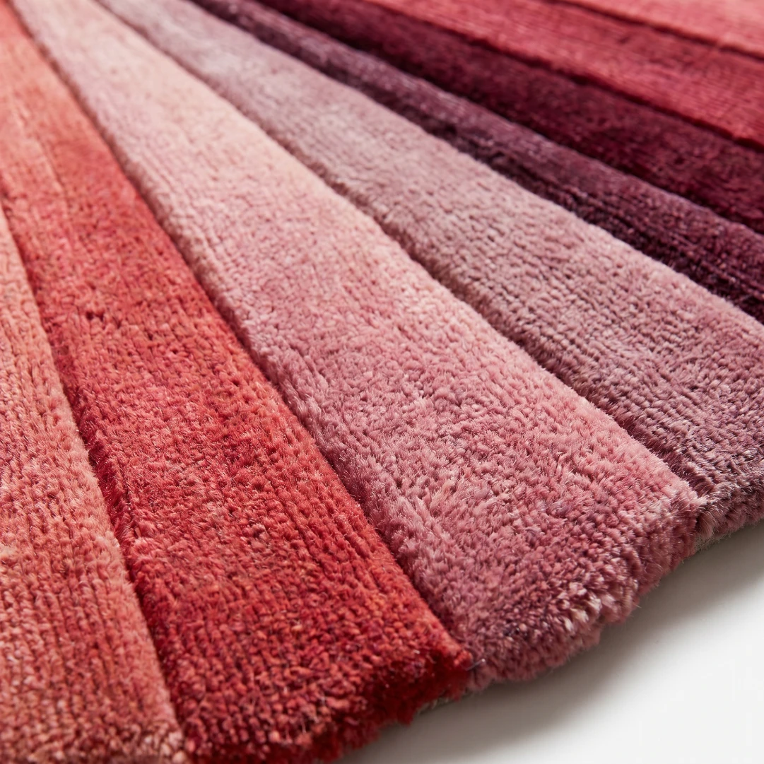 Hand-Tufted Rug - Image 11