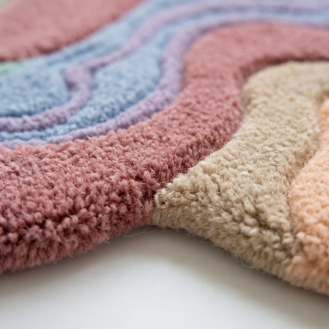 Hand-Tufted Rug - Image 11